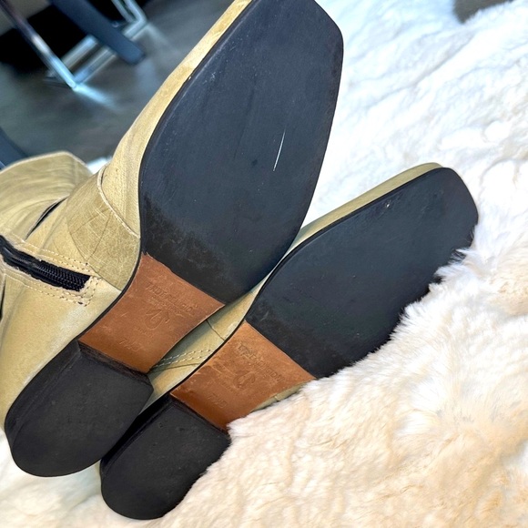 True Religion Tan Leather Buckled Boots - Picture 8 of 8